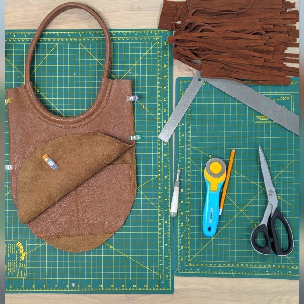 Handmade Leather Fringe Carry All - Picture 2 of 5
